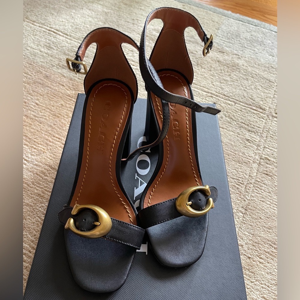NTW Coach black High heel 5B